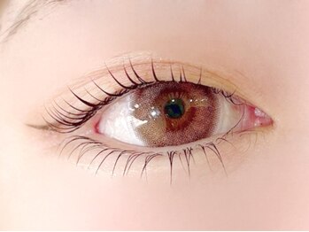 サクラブロウ 難波店(Sakura-blow)の写真/［難波/マツパ/眉毛］仕事帰りにパパっと◎プレミアムまつげパーマ¥2750/パリジェンヌラッシュリフト¥3850