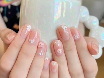 ラッキー(Lucky)/春ネイル