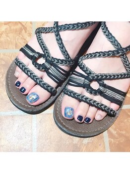 アティックネイルアトリエ(attic nail atelier)/アシメフット★