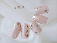 グラティフィー(gratify)/肌馴染み◎ミラーフレンチ