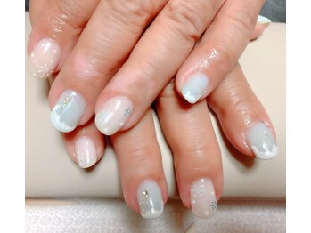 ループ(Loop)/クリスマスネイル