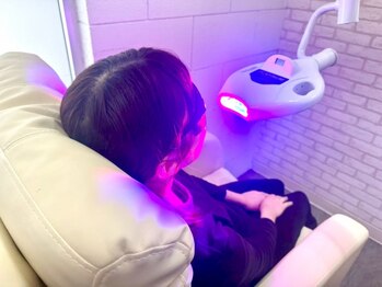 ルーム(Room.)の写真/ 【都度払い¥3,900~】無理な勧誘なし。美容室感覚で、白さキープのメンテナンスも自分のペースでOK