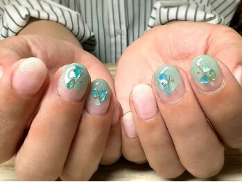 アミュリー ネイル アトリエ(Amury nail atelier)/シェル クリア ブライダル 大人