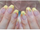 イエローフレンチ　押し花ネイル