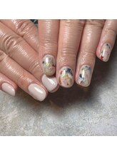 アティックネイルアトリエ(attic nail atelier)/アシメニュアンス
