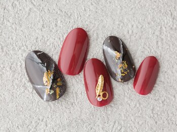 ベアソウル(Bare Soul)/シックな大人の大理石ネイル