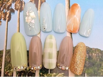 ネイルサロン リリオ(Nail Salon Ririo)の写真/【ジェル付け替えオフ無料!!】Artいっぱいのイベントネイルも、オフ無料なら値段を気にせずに楽しめる☆