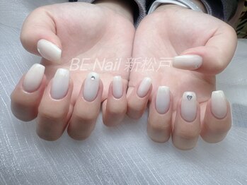 ビーネイル 新松戸(BE NAIL)/白色ワンカラー可愛い