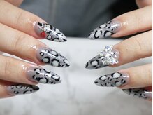 レイジースワン/スカルプ150分アート￥11550～