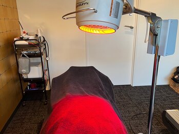 メディカルジャパン 吉祥寺/赤外線を使用し深部まで温めます