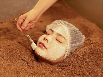 キノヒ 銀座店(kinohi)の写真/精米したての米ぬかを使用した酵素温活!代謝と血流を促進し、潤いと弾力に満ちた美肌へ♪