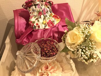 リラクゼーションサロン プレシャス(Precious)/黄土バラ蒸し