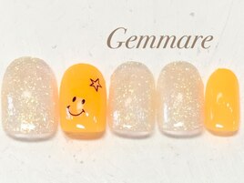 シンプルにこちゃんネイル