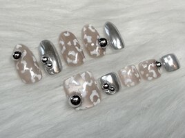 定額¥8000