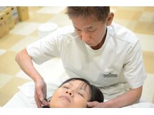 かず整骨院の雰囲気（首こり肩こり頭痛に納得の施術を。原因を伝えるからこその改善♪）