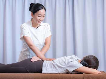 小顔整体研究所 KSラボ 豊中店の写真/[創業13周年/全国50店舗以上/100万人の施術実績］体も顔も別人級の小顔整体コルギを受けられるのはココだけ