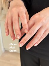 ネコ(Neko)/ちゅるんマグネットネイル