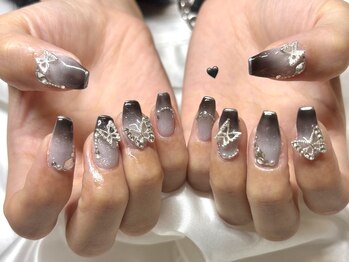 ピョルネイル 浦和(Byul Nail)/グラデーションバタフライ