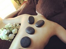 リラクゼーションサロン ホーム(HOME)/ホットストーン（＾◇＾）