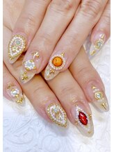 ビービーネイル(BB)/クリアベースなエスニックネイル