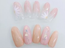 ネイルサロンセレーネ(Selene)/シンプルフラワーネイル