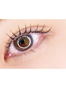 ナチュラル上品な目元にしたい