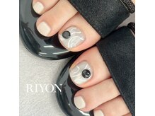 リヨン(RIYON)の雰囲気（今おすすめのフットネイル。親指アートコース。）