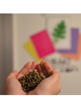 ツバキ(TUBAKI)&nbsp;TUBAKI Instagram