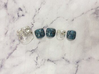 ティーエヌ イトーヨーカドー能見台店/フットの定額5500円コース