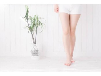 J'Sメディカル整体院 赤坂院の写真/なかなか治らないO脚、X脚におすすめコース!足から全体的に整えます!