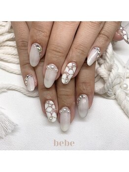 ベベ(bebe)/