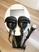ビジュクイーン(BIJOU QUEEN)/キャビテーションとEMS 痩身機器