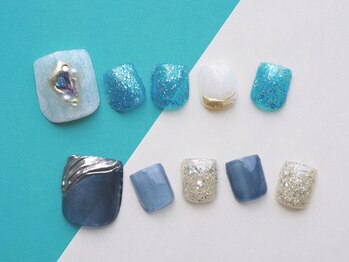 ネイル マテリア 池袋店(Nail Materia)の写真/足元はきらきら印象深く【マグネット/オーロラフット¥6000/初回オフ込】価格に対するクオリティに大満足◎