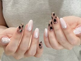 ヒョウ柄ネイル