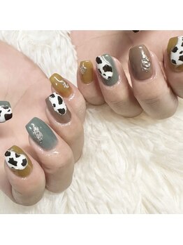 フレイムス アイラッシュ アンド ネイル(FRAMES)/秋色アニマル柄