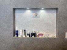 グレーを貴重にした落ち着く内装★受付