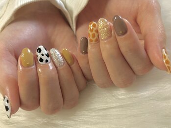 ティファニー(Tiffany)の写真/手描きでしか出せない、細部の美しさ◎繊細な手描きアートで、スピーディーかつ高技術で仕上がりの満足度◎