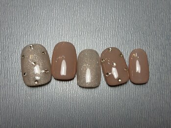 アイ ネイルズ 天神店(I nails)/キラキラドット　￥6500