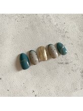 ネイル アル(NAIL ARU)/くすみブルーがかわいい☆