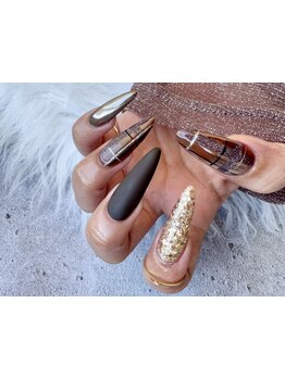 長さ出しのできるサロン