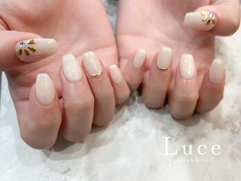 オフホワイトワンカラー