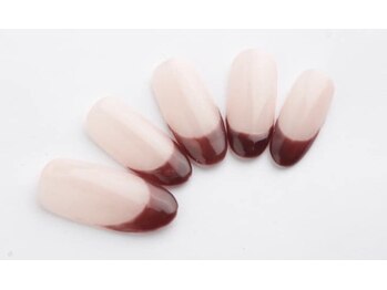 エムスラッシュアヴェダ 自由が丘(M.SLASH AVEDA)/フレンチネイル