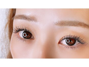 サロン プゥン(salon Pun)/フラットラッシュ