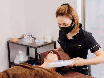 アーススパ(EARTH SPA)の写真/皮脂によるベタつきスッキリ・毛穴汚れごっそり除去！モテ清潔肌・デキる男に★ニキビケアにも◎
