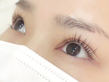 フィアラ 四条烏丸店(Fiara)/パリジェンヌ