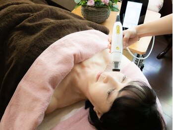 グッディ 久米店(Goody)の写真/◇新メニュー導入◇【40代から本格エステ】口コミ高評価♪効果実感◎お悩みの多い目元のたるみ徹底ケア!