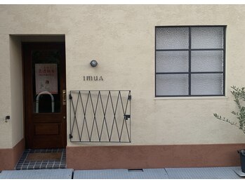 イムア(IMUA)/外観