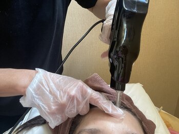 ビユー エスティカ オリエンタル 伊勢崎店(BIYU ESTETICA ORIENTAL)の写真/【期間限定!幹細胞exosome】県内希少の最新機器エクソソームで、毛穴にアプローチ♪エイジングケアにぜひ!