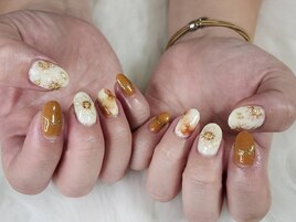 ニュアンスひまわりネイル