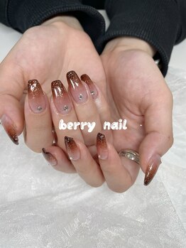 ベリーネイル(Berry nail)/